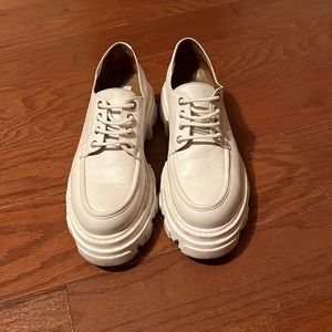 Steve Madden Helga Loafers White